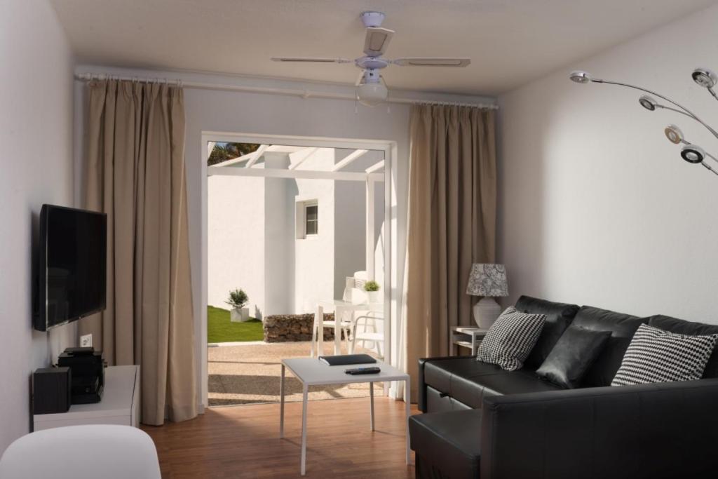 Villas New Lanzasuites ปลายาบลังกา ภายนอก รูปภาพ