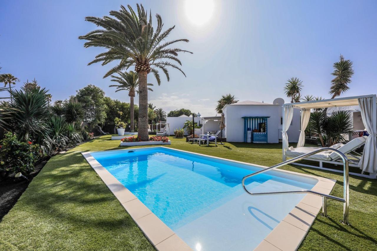 Villas New Lanzasuites ปลายาบลังกา ภายนอก รูปภาพ